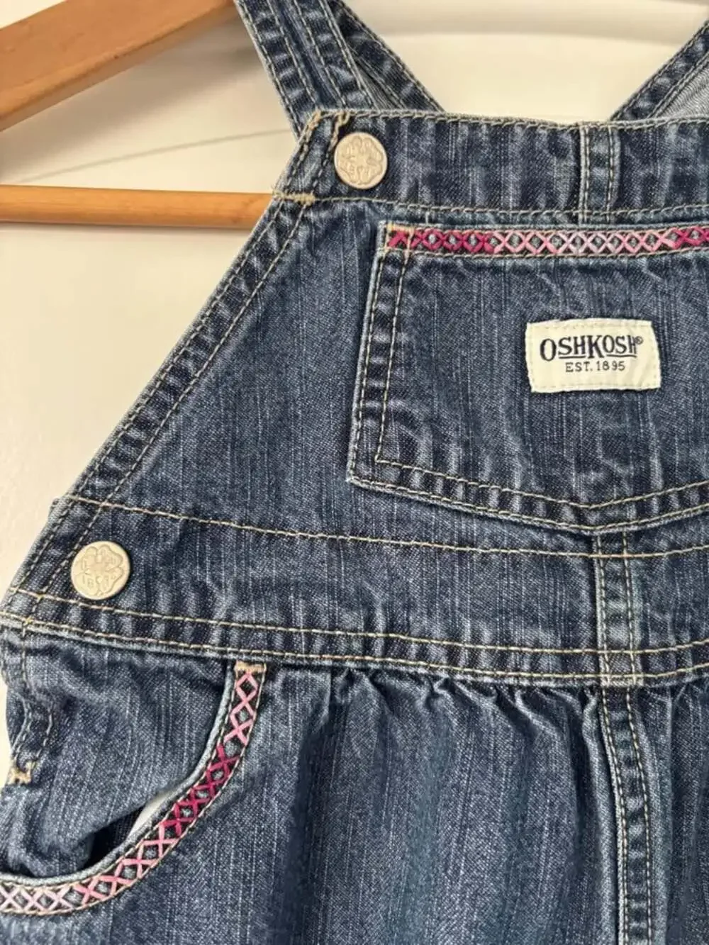 VTG 90s OshKosh B’gosh Baby Girl Floral Embroidered Denim Overalls 18M Rose